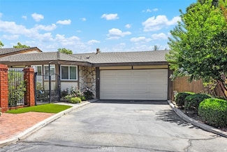 2155 Barclay Ct, Santa Ana, CA 92701