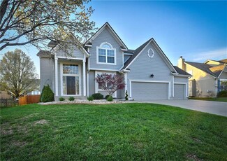 5804 W 153rd Terrace, Overland Park, KS 66223