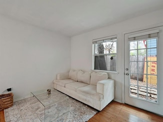 1110 W 22nd St Unit 7, Austin, TX 78705