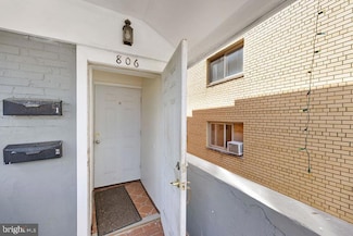 806 Kennedy St NW Unit 2, Washington, DC 20011