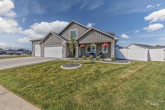 3142 Nuno Dr, Fruitland, ID 83619