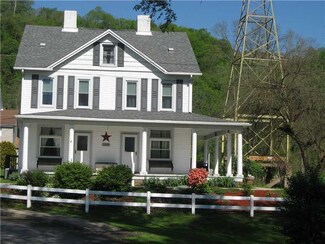100 Green St, Coal Center, PA 15423