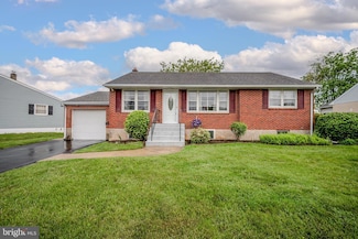 2203 Saint James Dr, Wilmington, DE 19808