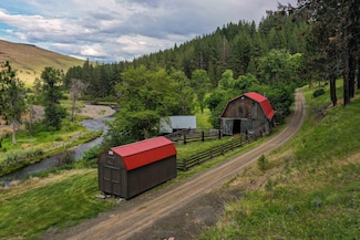 61702 Middle Fork Ln, Ritter, OR 97856