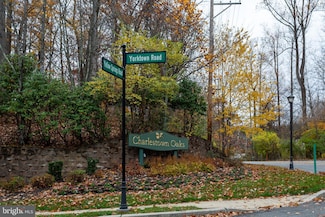 105 Yorktown Ct, Malvern, PA 19355