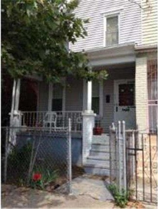 2611 High St, Camden, NJ 08105