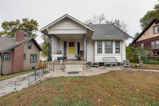 9510 E 13th St S, Independence, MO 64052