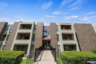 14 River Rd Unit G, Nutley, NJ 07110