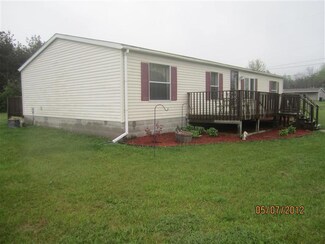 12414 17 Mile Rd NE, Cedar Springs, MI 49319