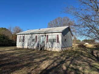 11490 Church Neck Rd, MacHipongo, VA 23405