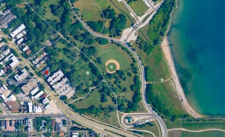 7853 S South Shore Dr, Chicago, IL 60649