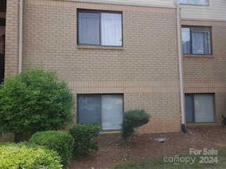 4804 Spring Lake Dr Unit B, Charlotte, NC 28212