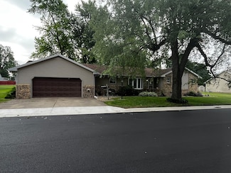409 S Elm St, Granville, IL 61326