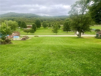 210 W Main St, Rural Valley, PA