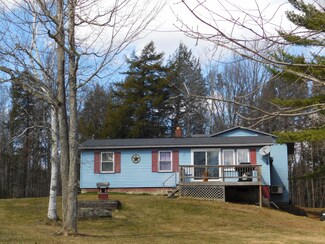 9 Parsons Landing Rd, Dover Foxcroft, ME 04426