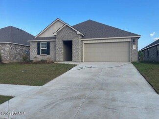 509 Broussard Hill Dr, Broussard, LA 70518