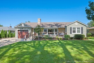30 W Adams St, Villa Park, IL 60181