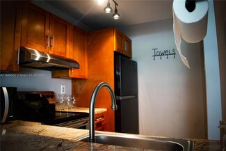 13924 SW 93rd Ln Unit 13924, Miami, FL 33186
