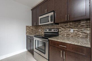 502 5th Way, West Palm Beach, FL 33407