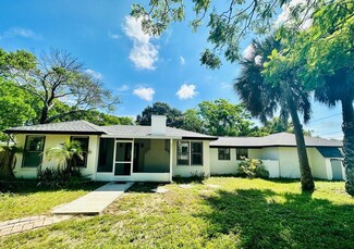 235 Milwaukee Ave, Dunedin, FL 34698