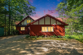2342 S Perch Lake Dr, Gaylord, MI 49735
