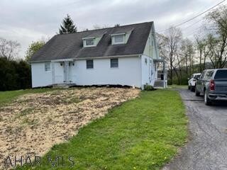 1022 Gibboney Dr, Duncansville, PA 16635
