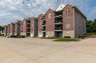1092 Walnut Ave Unit 113D, Riverside, IA 52327