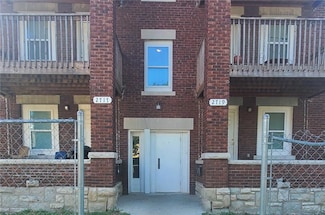 2719 Park Ave, Kansas City, MO 64109