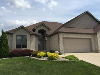 1022 Blackstone Blvd, Nappanee, IN 46550