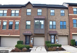 3058 Wild Blue Indigo Ct, Fairfax, VA 22031