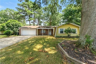 820 Balthrope Rd, Newport News, VA 23608