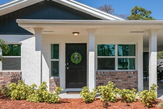795 SE Autumn Terrace, Port Saint Lucie, FL 34983