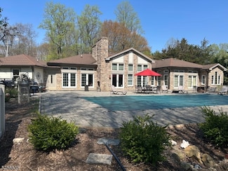 102 Pleasant Hill Rd, Randolph, NJ 07869