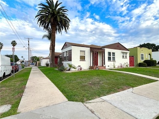 2720 W 70th St, Los Angeles, CA 90043