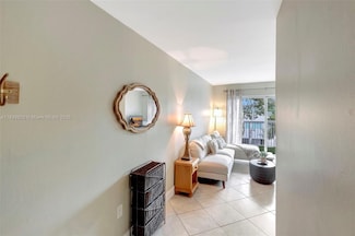 2920 SW 28th Terrace Unit 407, Miami, FL 33133