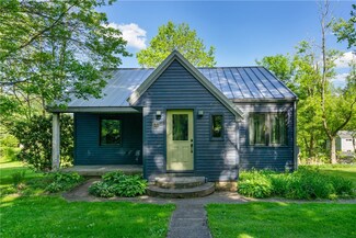 102 Fisher Ln, Gibsonia, PA 15044