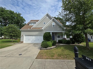 927 Hugh Ln, Chesapeake, VA 23322