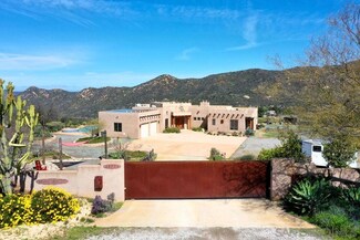15775 Castle Peak Ln, Jamul, CA 91935