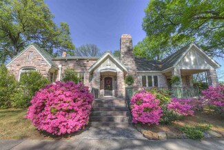 572 Center Dr, Memphis, TN 38112