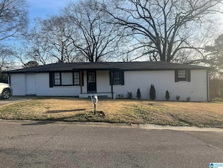 305 9th St, Pleasant Grove, AL 35127