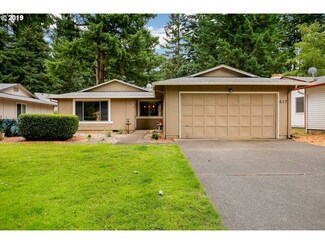 617 NE Pinebrook Ave, Vancouver, WA 98684