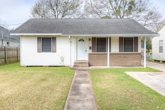 4859 Harrison Ave, Groves, TX 77619