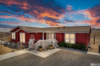 3845 Mackey Ave, Silver Springs, NV 89429
