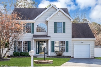 109 Hollow Oak Ln, Manahawkin, NJ 08050