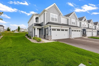 9376 4th St N, Lake Elmo, MN 55042