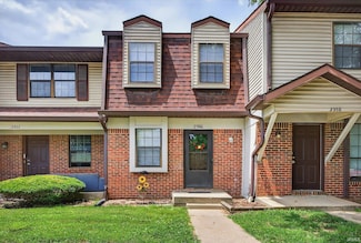 2360 S Henderson St, Bloomington, IN 47401