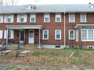 547 Jansen Ave, Essington, PA 19029