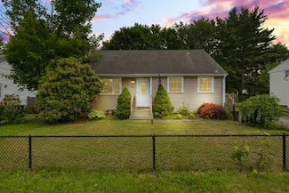 15 Pratt St, Brockton, MA 02302