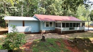 355 Zeb Bryson Rd, Clarkesville, GA 30523