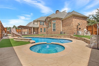 4501 Redwood Ct, Irving, TX 75038
